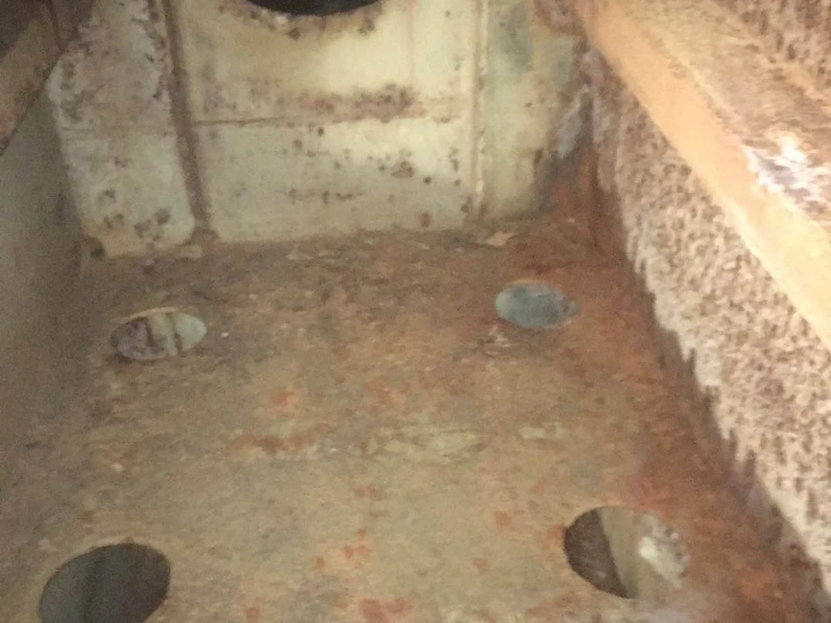 तेल/रासायनिक टँकर विक्रीसाठी