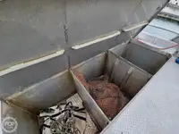 लाइफबोट विक्रीसाठी