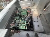 वर्क बोटी विक्रीसाठी