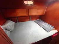 वर्क बोटी विक्रीसाठी