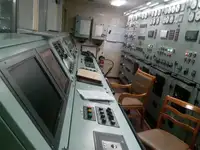 तेल/रासायनिक टँकर विक्रीसाठी