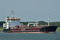 Oil/Chemical tanker विक्रीसाठी