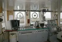 वर्क बोटी विक्रीसाठी