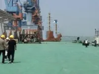 बार्ज विक्रीसाठी