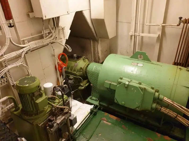 टोबोट विक्रीसाठी