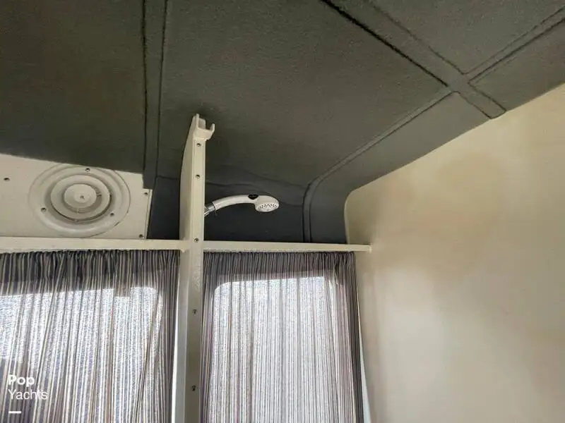 क्रूझ जहाज विक्रीसाठी