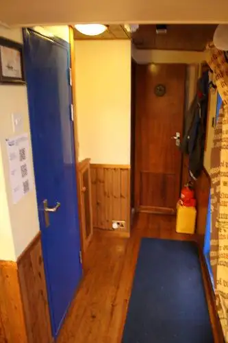 क्रूझ जहाज विक्रीसाठी