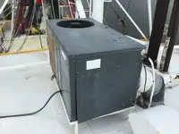 ट्रॉलर विक्रीसाठी