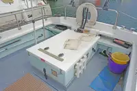 वर्क बोटी विक्रीसाठी