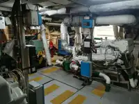 क्रू बोट विक्रीसाठी