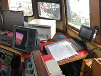 ट्रॉलर विक्रीसाठी
