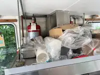 कॅटामारन विक्रीसाठी