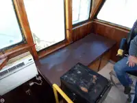 टोबोट विक्रीसाठी