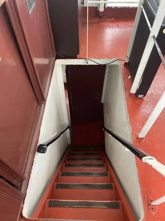 टोबोट विक्रीसाठी