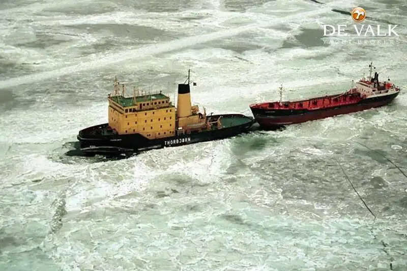बर्फतोड जहाज (Icebreaker) विक्रीसाठी