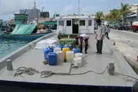 क्रू बोट विक्रीसाठी