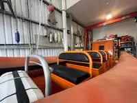 वर्क बोटी विक्रीसाठी
