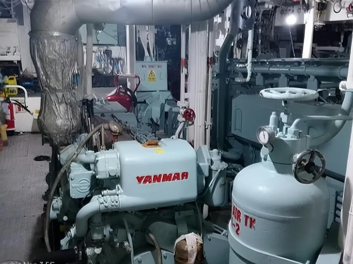 फास्ट सप्लाय व्हेसल (FSV) विक्रीसाठी
