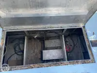 ट्रॉलर विक्रीसाठी