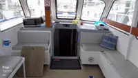 फेरी जहाज विक्रीसाठी