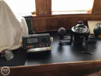 ट्रॉलर विक्रीसाठी