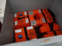 वर्क बोटी विक्रीसाठी