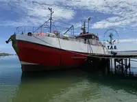 Purse seiner विक्रीसाठी