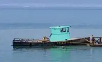 वर्क बोटी विक्रीसाठी