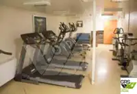 कंटेनर जहाज विक्रीसाठी