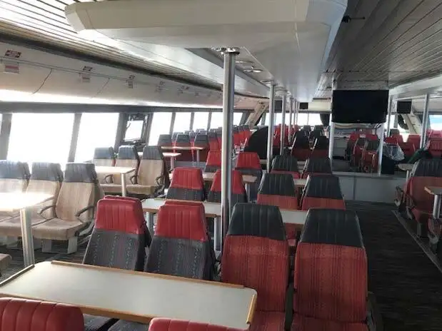 कॅटामारन विक्रीसाठी
