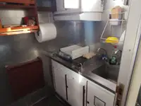 टोबोट विक्रीसाठी