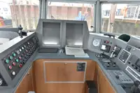 वर्क बोटी विक्रीसाठी