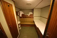 रो-रो जहाज विक्रीसाठी