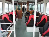 गस्त नौका विक्रीसाठी