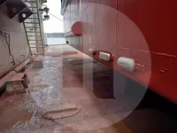 क्रेन जहाज विक्रीसाठी