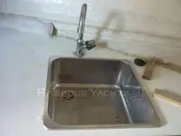 ट्रॉलर विक्रीसाठी