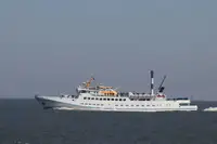 प्रवासी जहाज विक्रीसाठी
