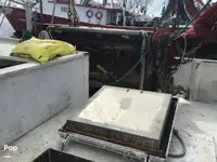 ट्रॉलर विक्रीसाठी