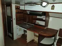 टोबोट विक्रीसाठी