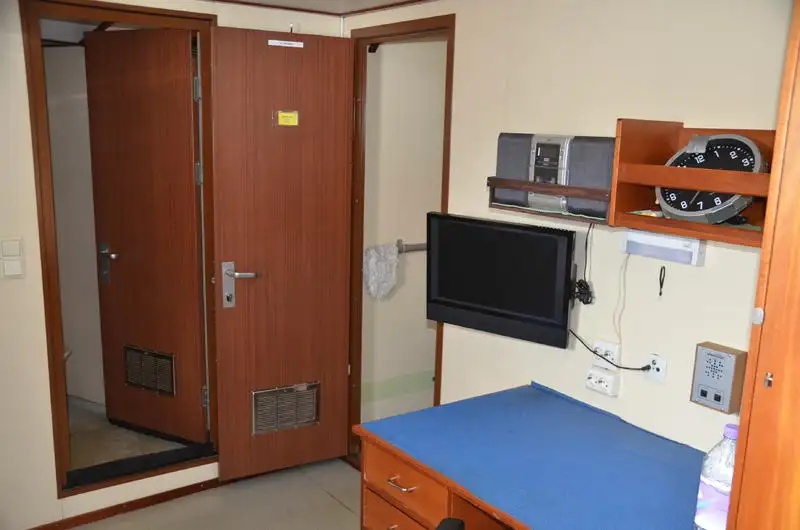 प्लॅटफॉर्म पुरवठा जहाज (PSV) विक्रीसाठी