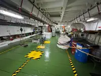 कंटेनर जहाज विक्रीसाठी