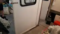 ट्रॉलर विक्रीसाठी