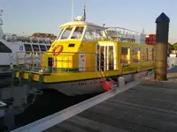 फेरी जहाज विक्रीसाठी