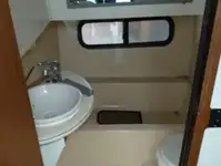 क्रू बोट विक्रीसाठी