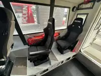 पायलट बोट विक्रीसाठी