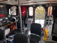 लाइफबोट विक्रीसाठी
