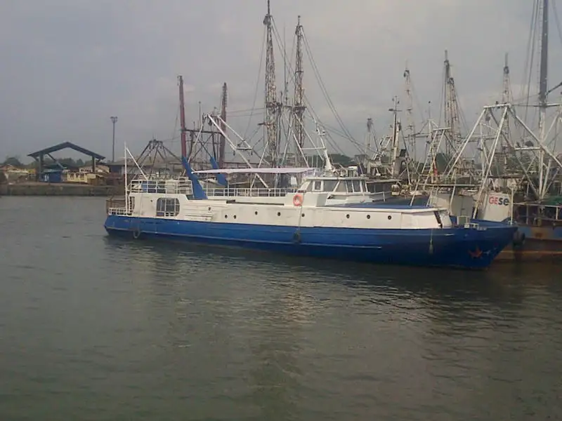 क्रूझ जहाज विक्रीसाठी