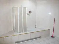 बार्ज विक्रीसाठी