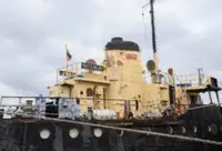 बंकर टँकर विक्रीसाठी