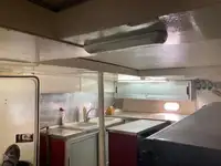 फेरी जहाज विक्रीसाठी